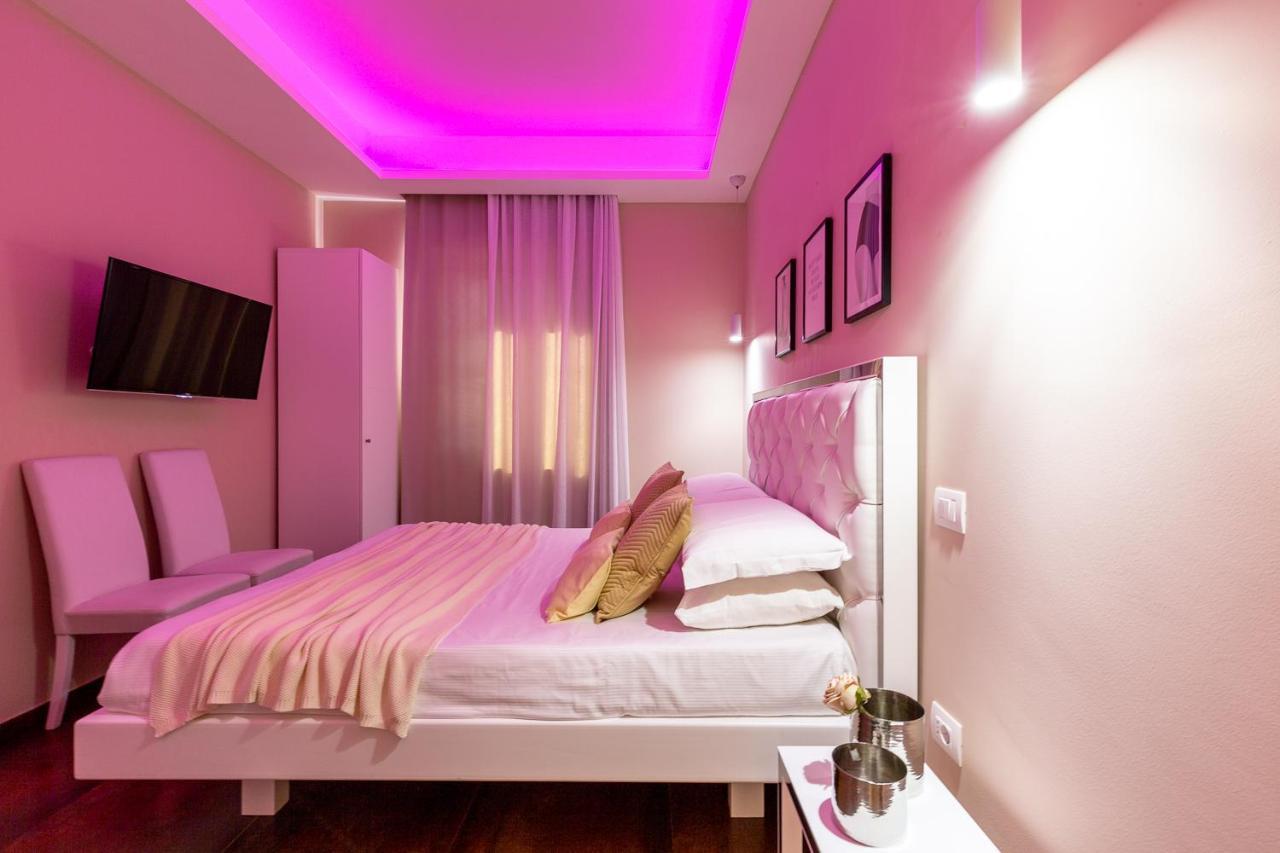 Club 57 Imperial Rooms Кальяри Экстерьер фото