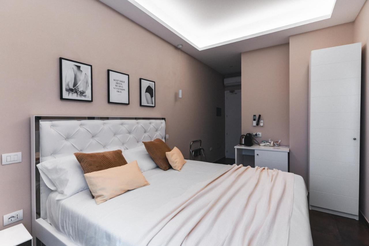 Club 57 Imperial Rooms Кальяри Экстерьер фото